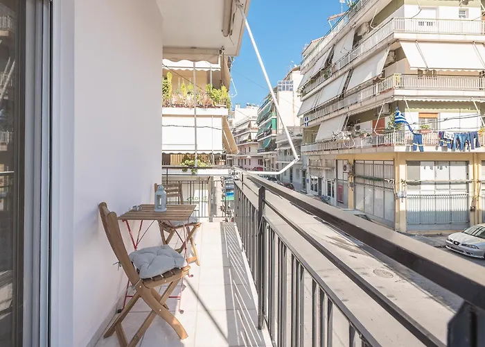 Myilios Luxury Petralona Center